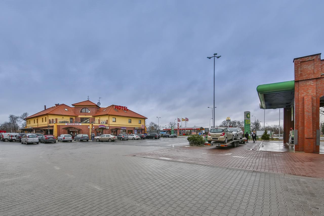 Hotel Bastion Kostrzyn nad Odra Exterior foto