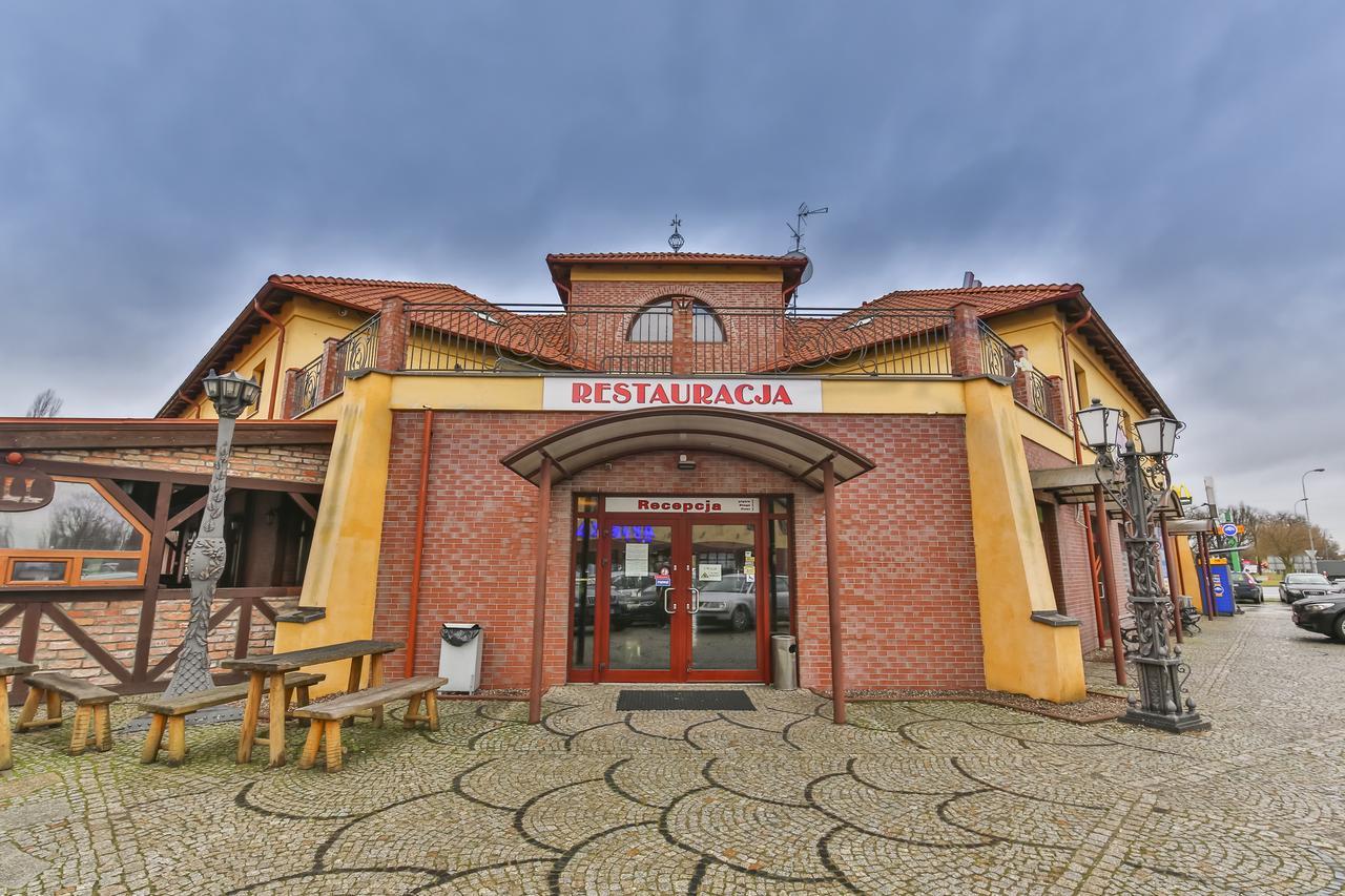 Hotel Bastion Kostrzyn nad Odra Exterior foto